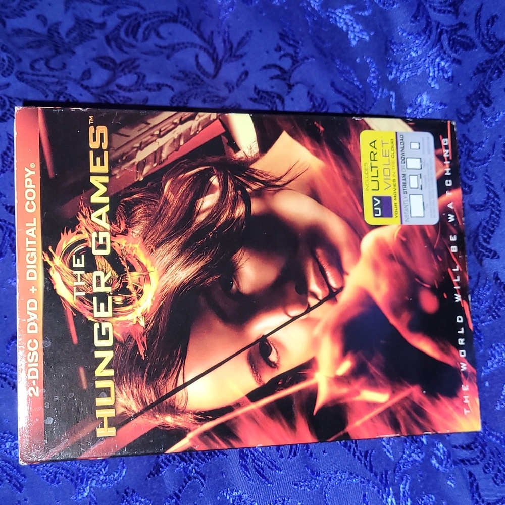 The Hunger Games 2-Disc DVD [Widescreen]